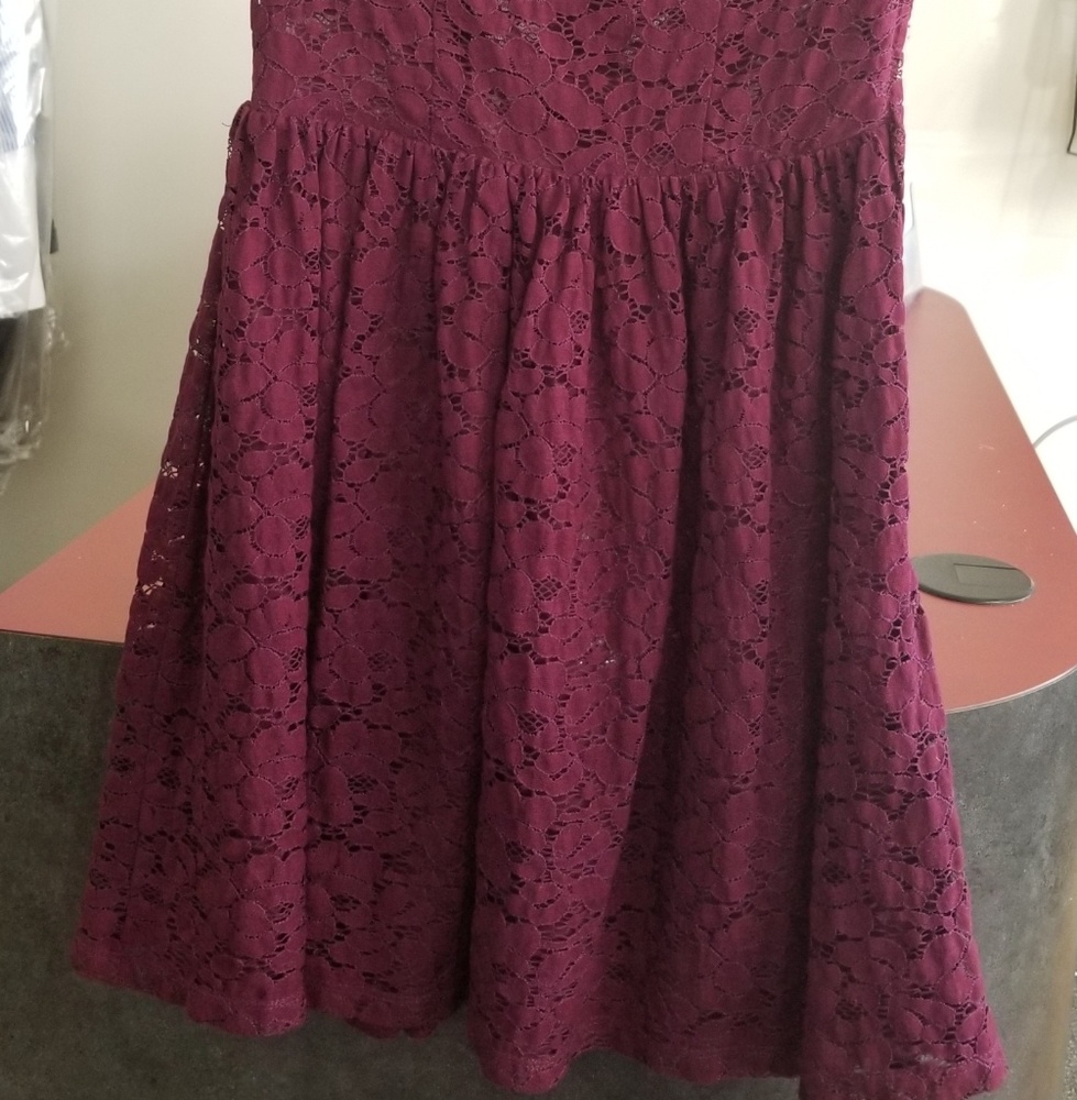 Dress - Picture 2 of 2